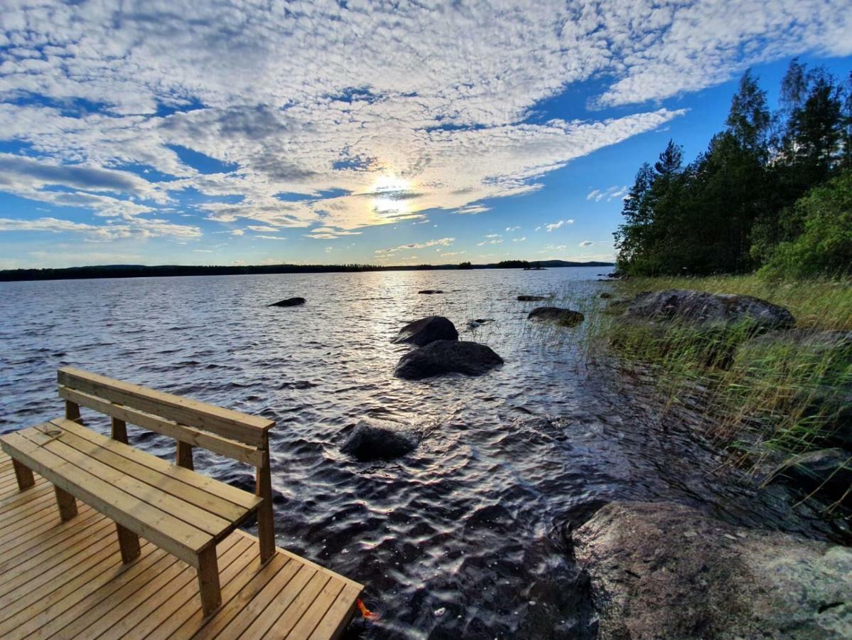 Kesaemoekki Tanela Villa Leppalahti Buitenkant foto