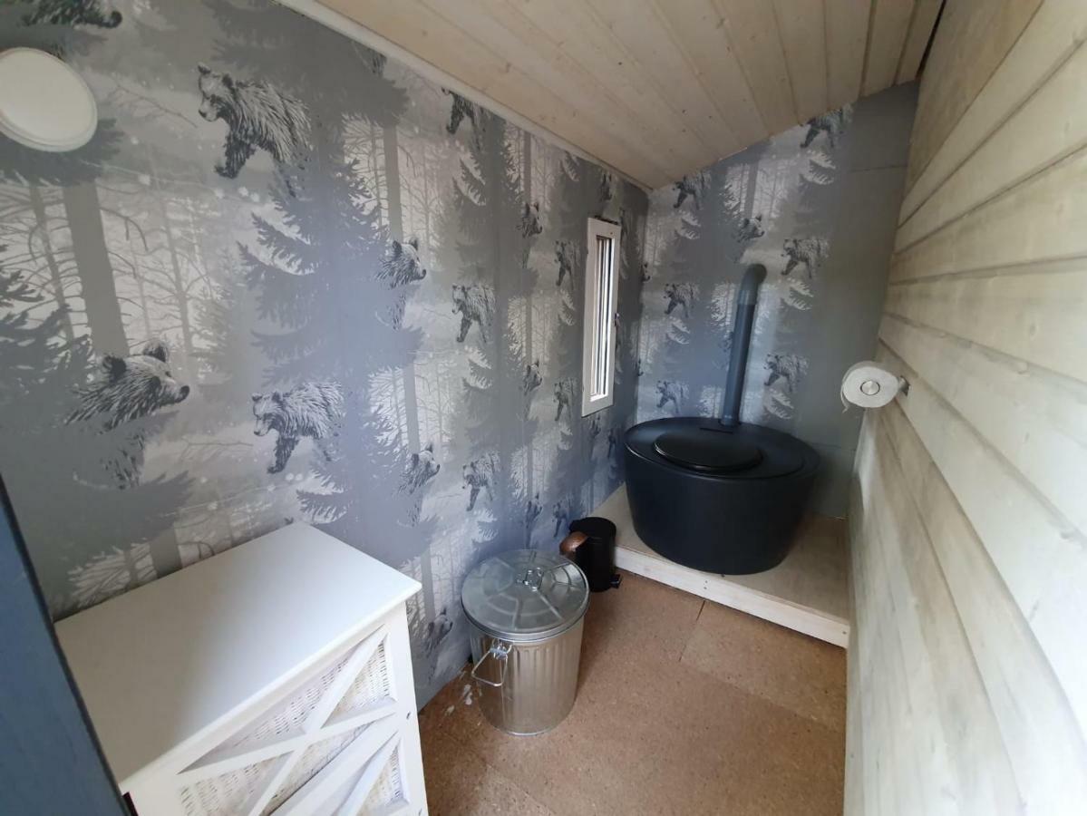 Kesaemoekki Tanela Villa Leppalahti Buitenkant foto